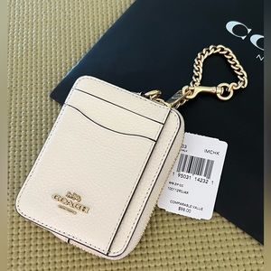 NWT Coach Off White Pebble Leather Card/Coin Case
